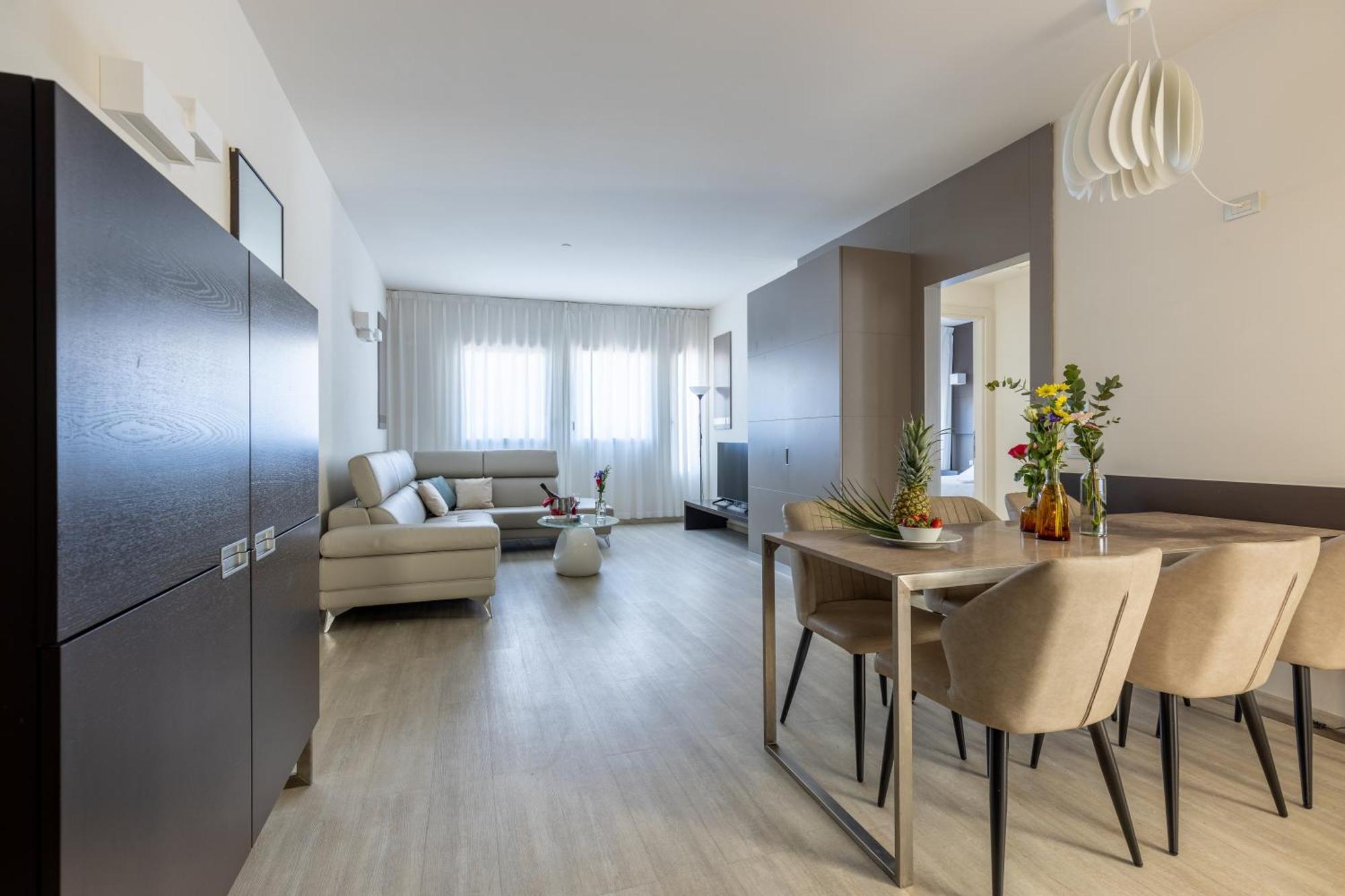 Wall Art Hotel & Residence Prato  Bagian luar foto