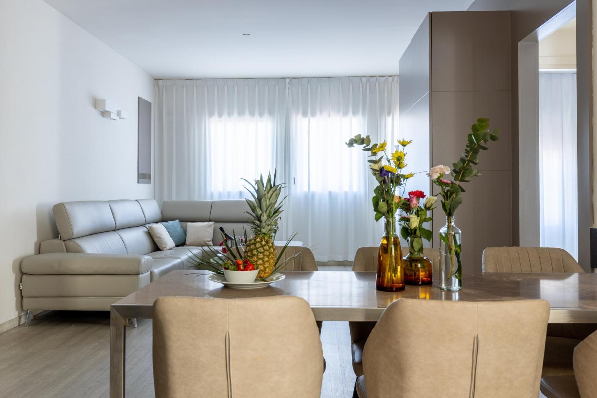 Wall Art Hotel & Residence Prato  Bagian luar foto